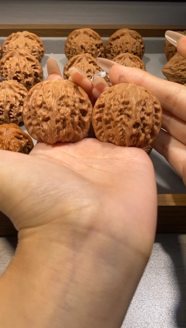 把件核桃超****王全品41房山正磨毕业对