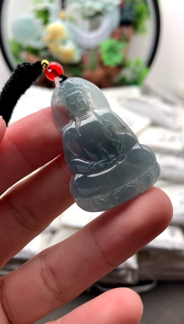 【闪购商品】翡翠颈饰未镶嵌小观音【品质一般能接受再拍】