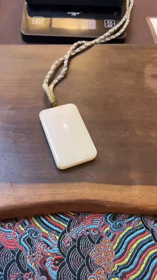 和田玉未镶嵌颈饰和田玉挂牌Y037