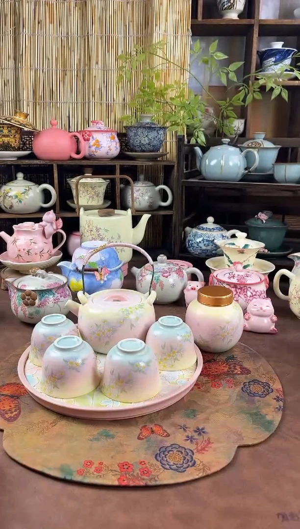 1壶4杯1个茶盘1个茶叶罐