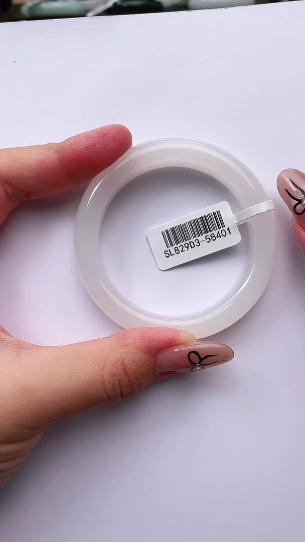 未镶嵌手镯和田玉惜**?50+