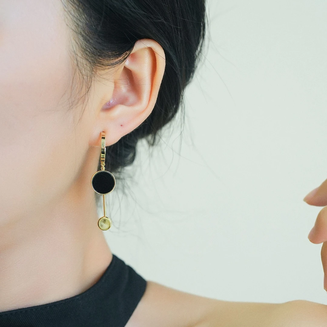 铜合金耳饰 黑色独特耳环简约几何圆形优雅百搭流苏高级感耳钉