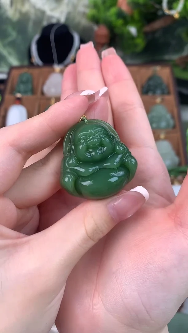 颈饰未镶嵌和田玉吊坠35mm