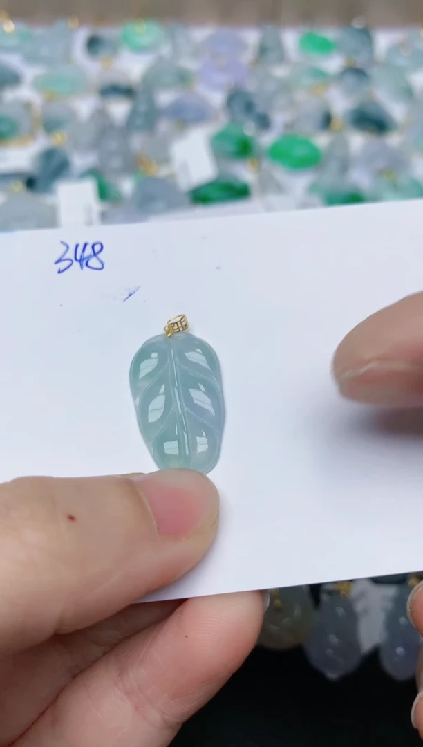 【闪购商品】翡翠颈饰18K金镶嵌天然翡翠A货    348