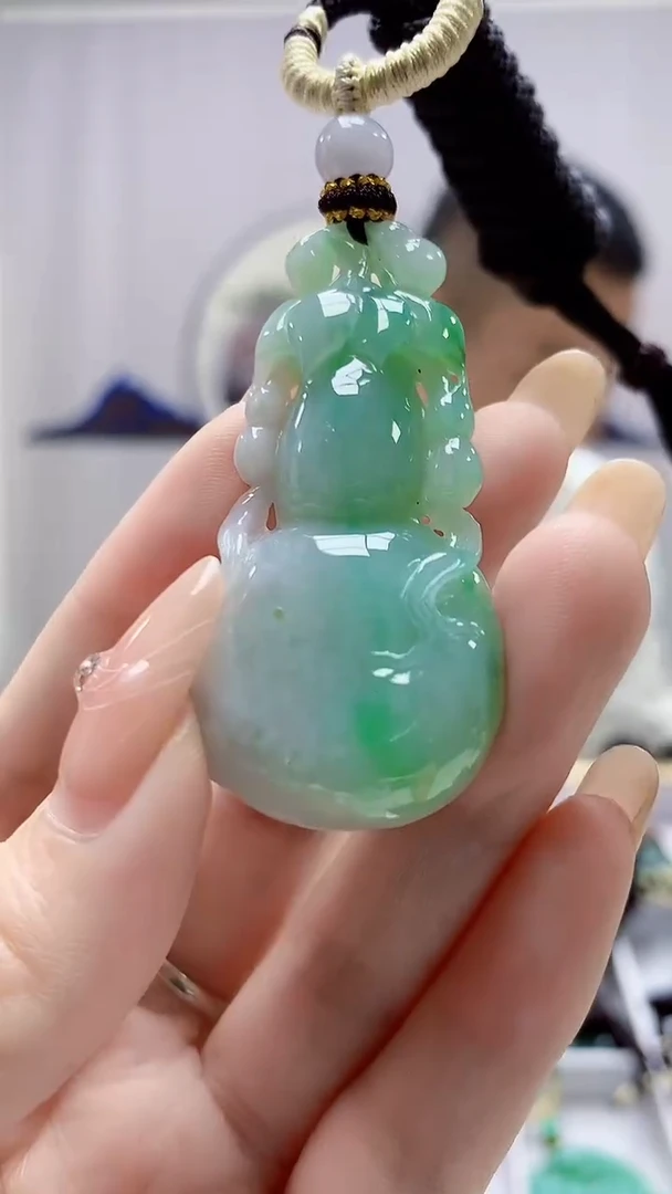 未镶嵌定制翡翠4898DD-毛货挂件104