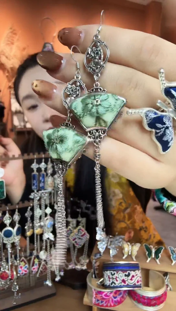 刺绣纯手工民族风耳环