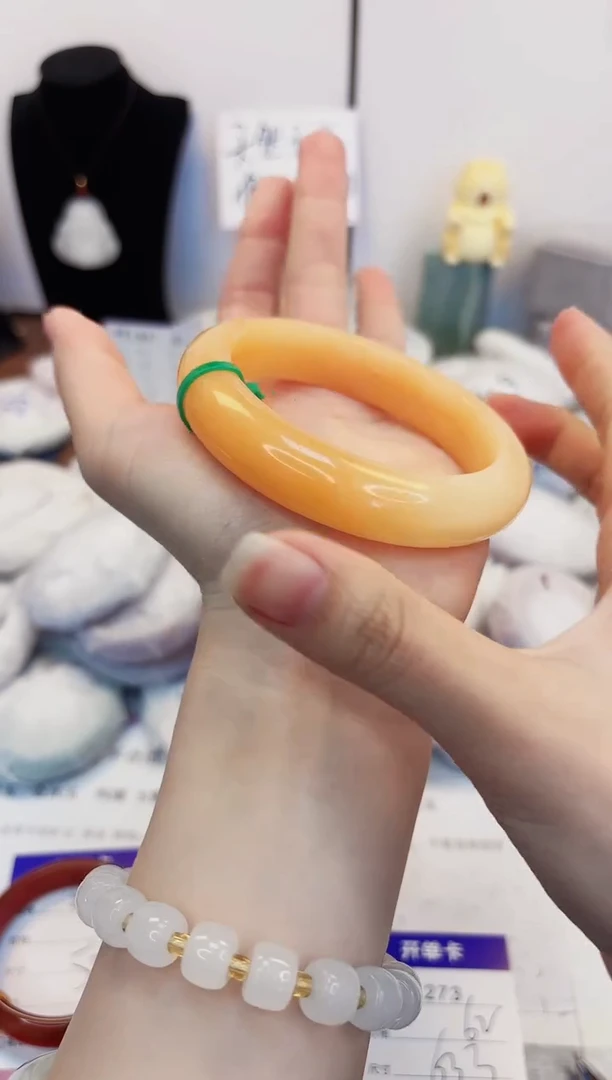 【闪购商品】石英质玉手镯未镶嵌273-财气镯圈口62