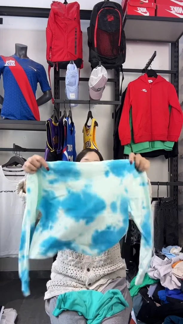 615  ·编码 瑕疵款直播间过款为准 尺码·M