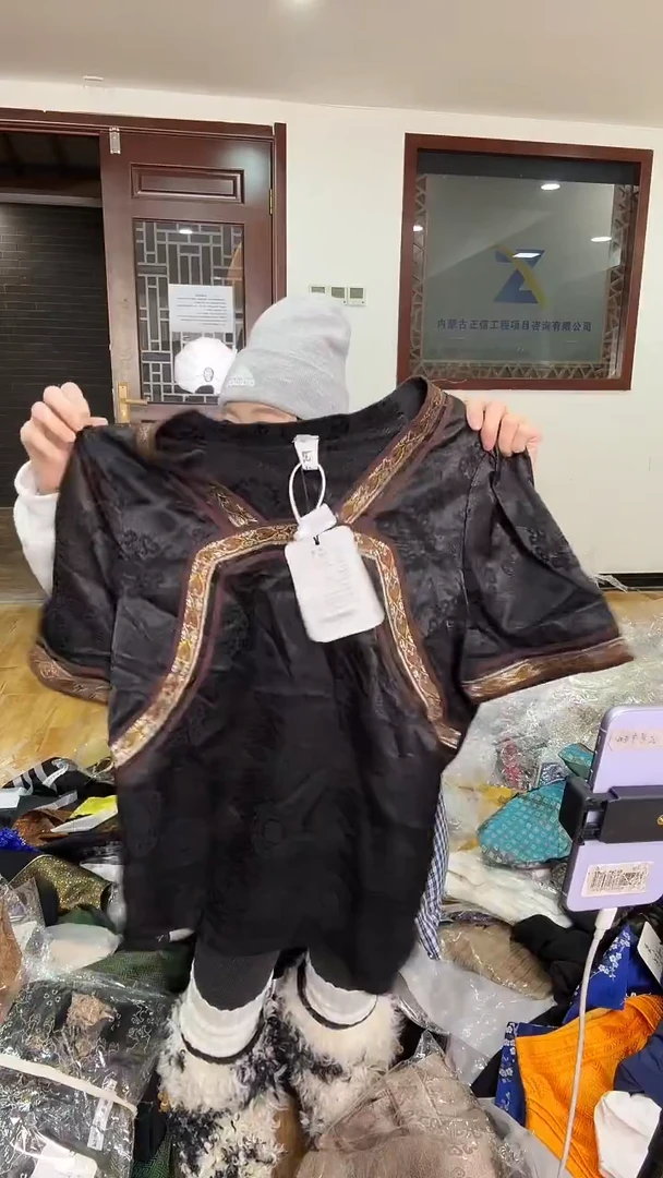 XL码      115-125斤  半袖