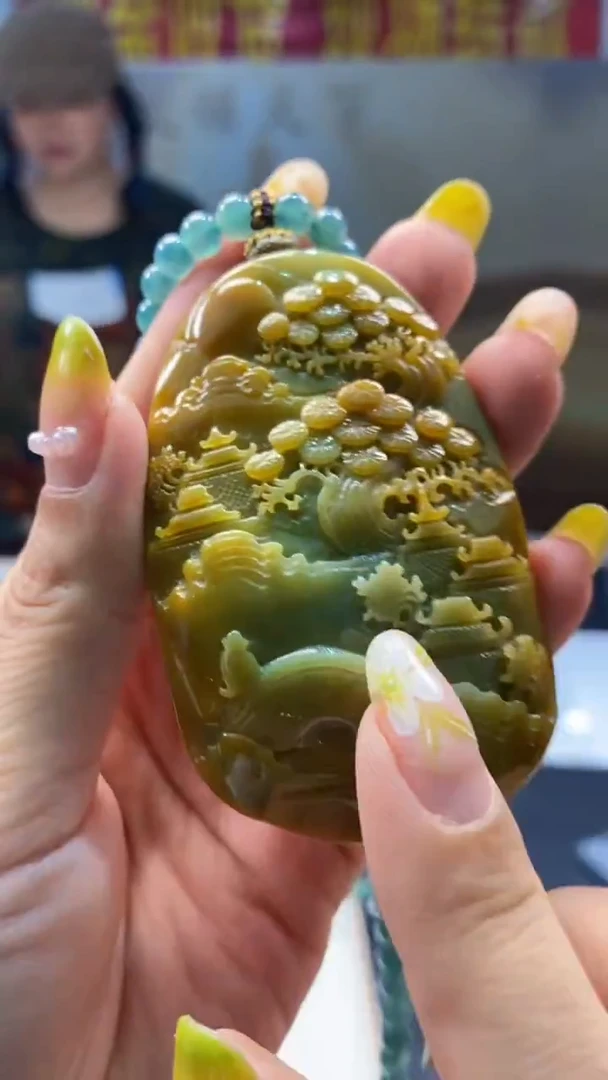 翡翠未镶嵌颈饰********851