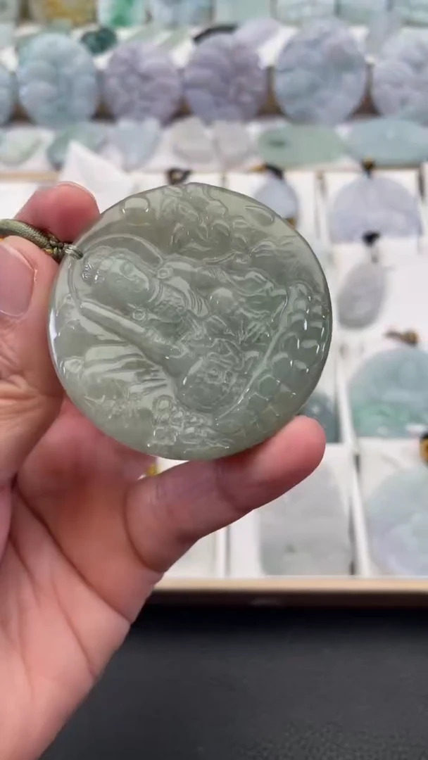 颈饰未镶嵌翡翠天然缅甸翡翠A货153