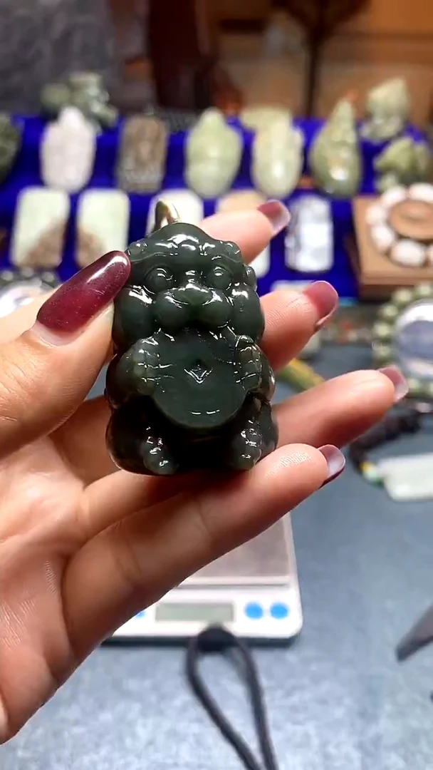 未镶嵌和田玉挂件拍一发一