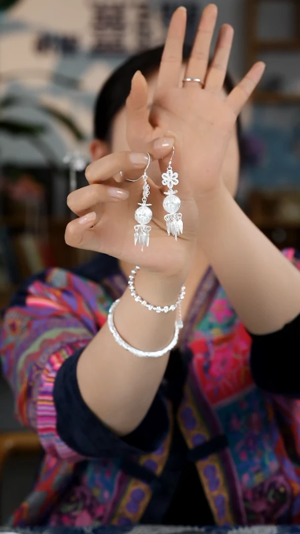 珐琅足银私人定制绣球耳环