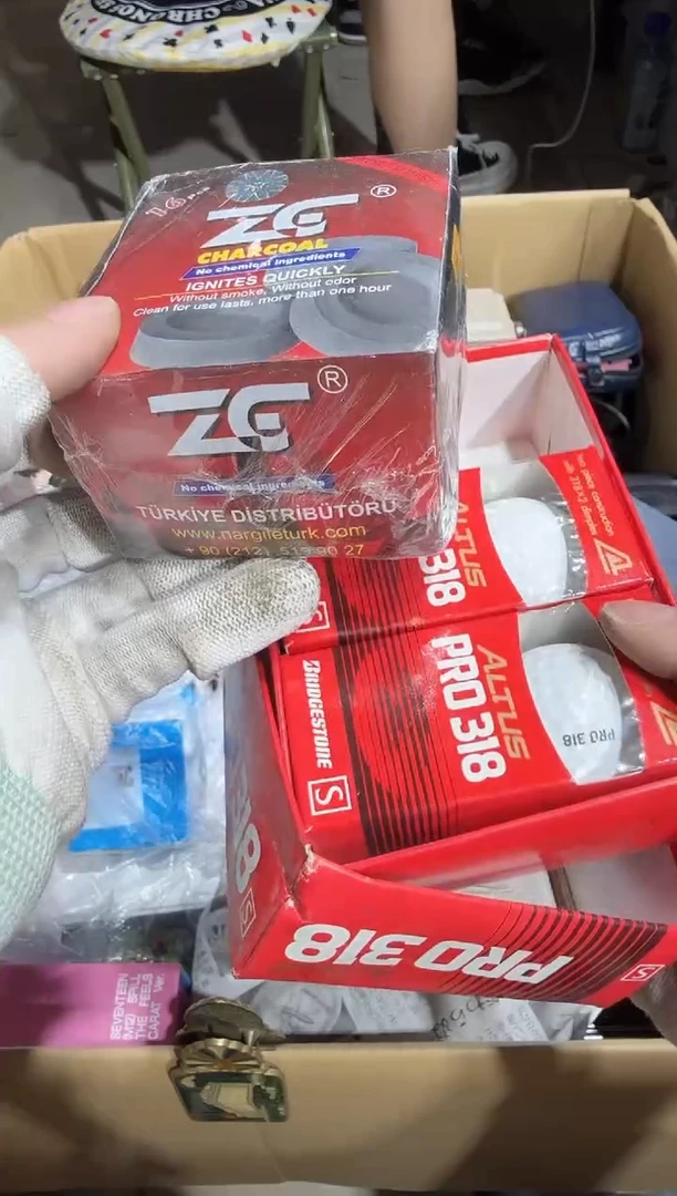 瓷片L****u   261中古商品，瑕疵品，不保好坏。