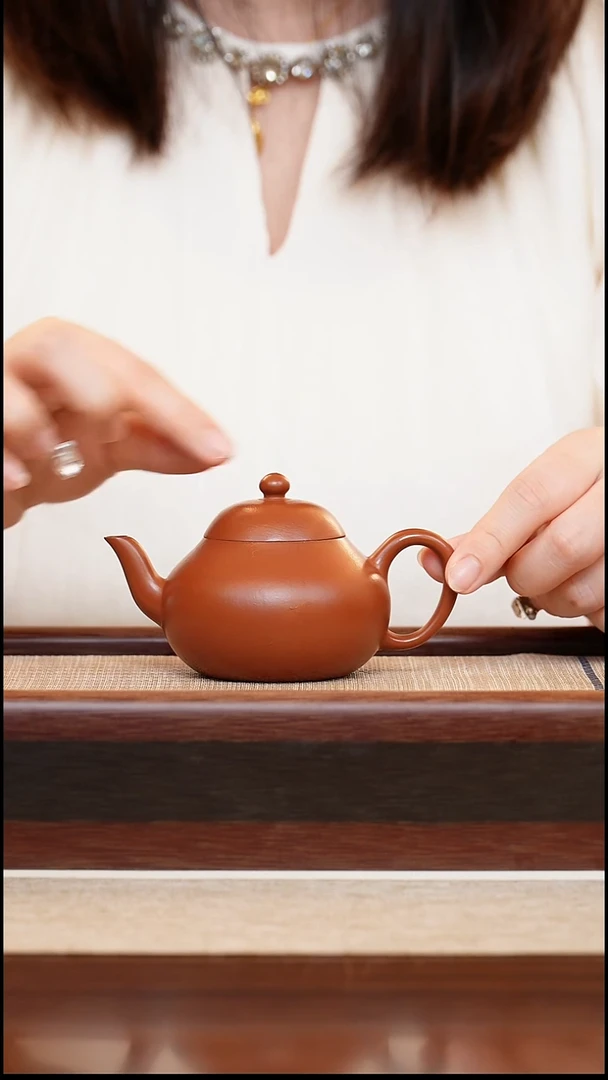 朱泥矮梨130cc宜兴手工紫砂壶