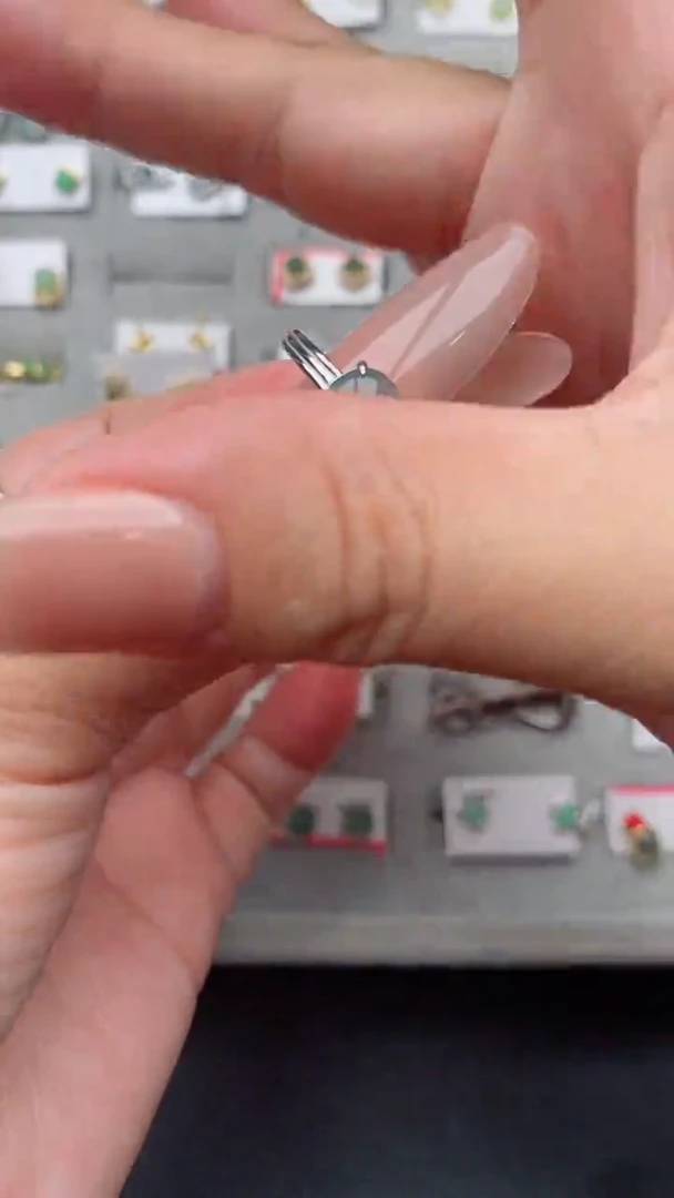 银S925镶嵌戒指翡翠天然A货翡翠111   1 -