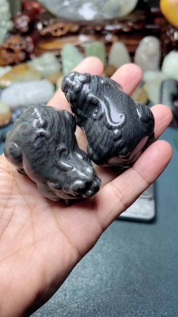 未镶嵌和田玉把件2