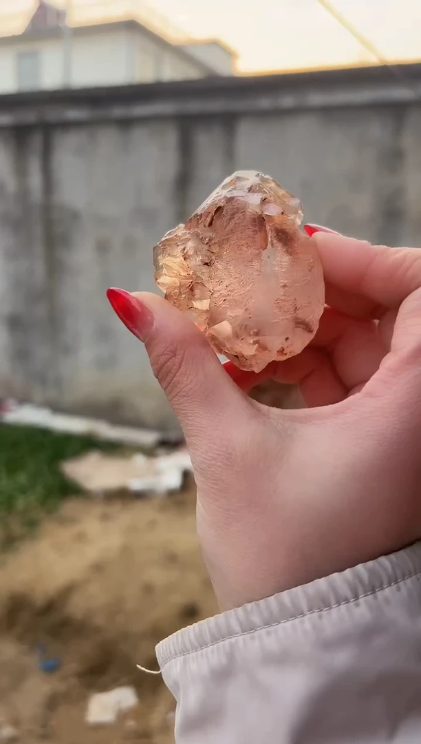 【闪购商品】水晶摆件未镶嵌红泥骸骨368