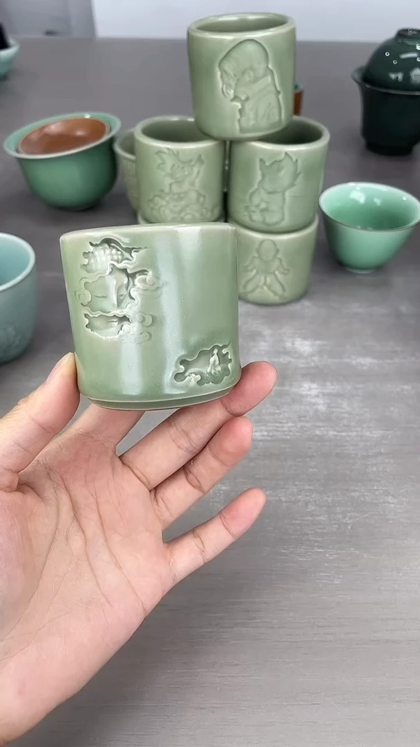 青瓷仓储福利清仓