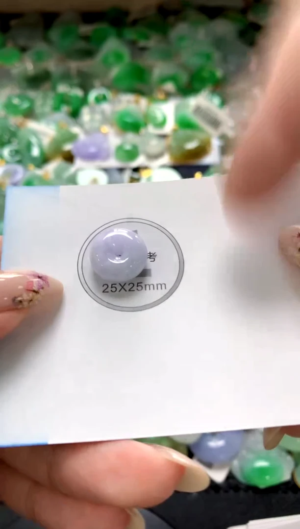 翡翠未镶嵌颈饰1111111111111111