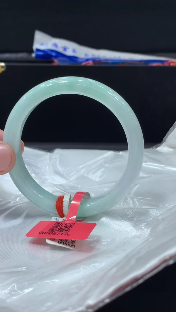 未镶嵌手镯翡翠翡翠手镯
