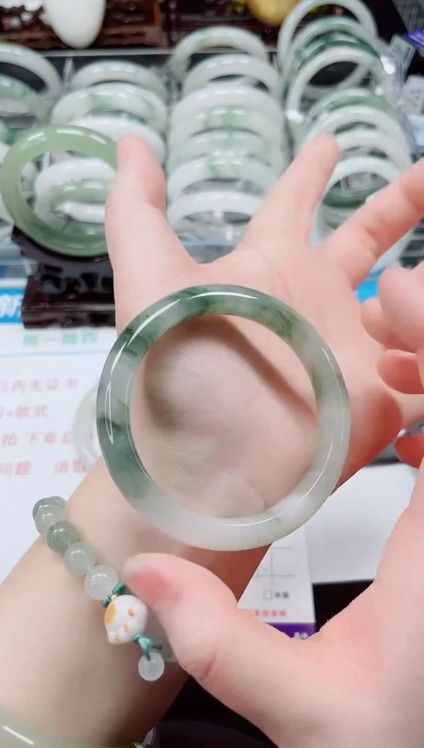 未镶嵌手镯石英质玉272-56/57