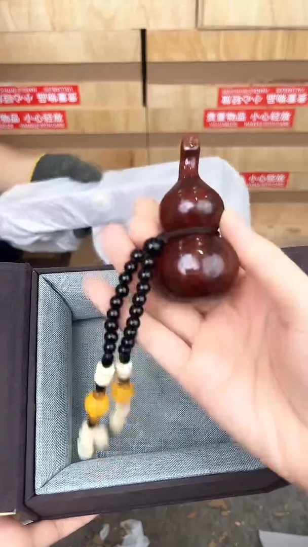品茗茶器血檀葫芦手把件链接@@YS1414