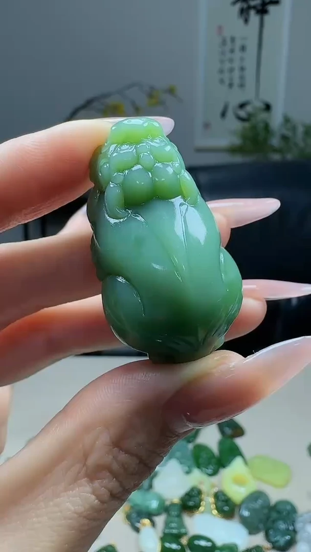 未镶嵌和田玉挂件1