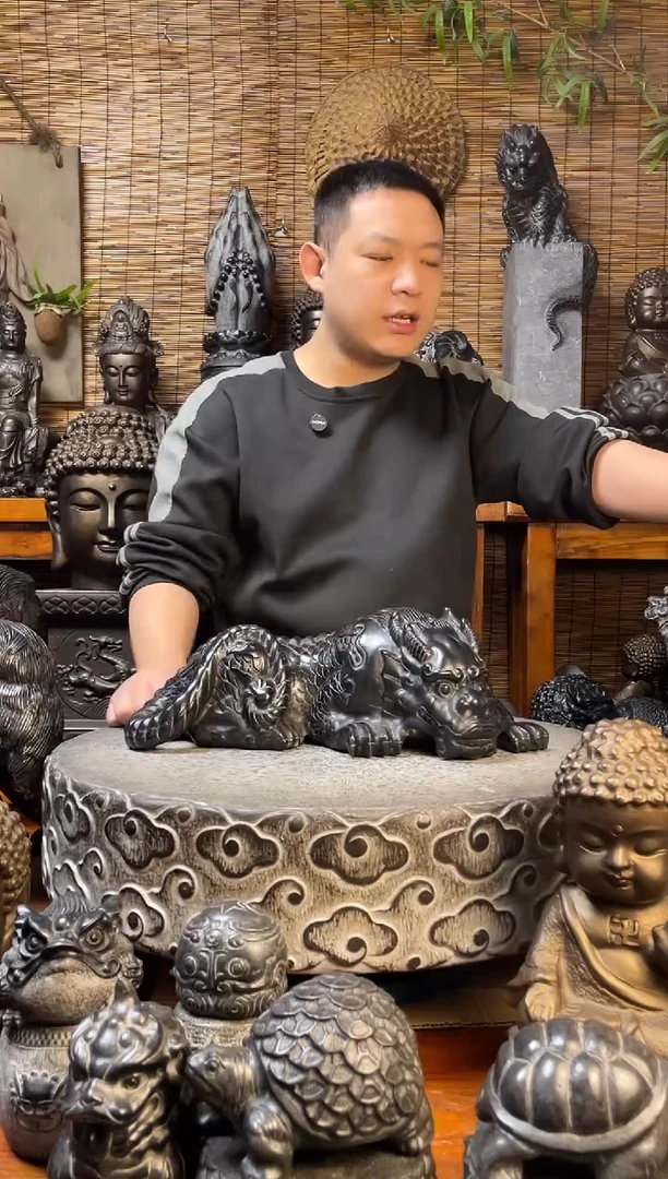 石材45趴吸水兽天然青石雕刻