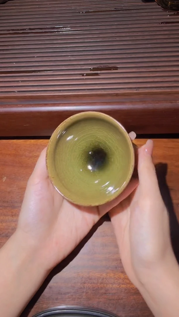 茶盏国****店刘子龙七彩油滴39