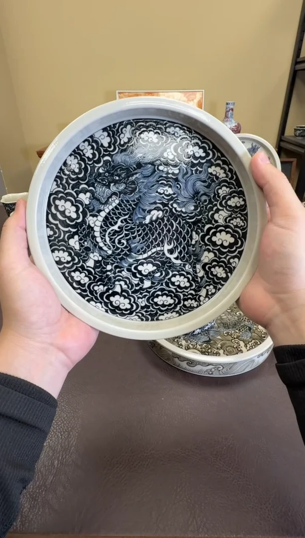 二号釉云墨麒麟壶承