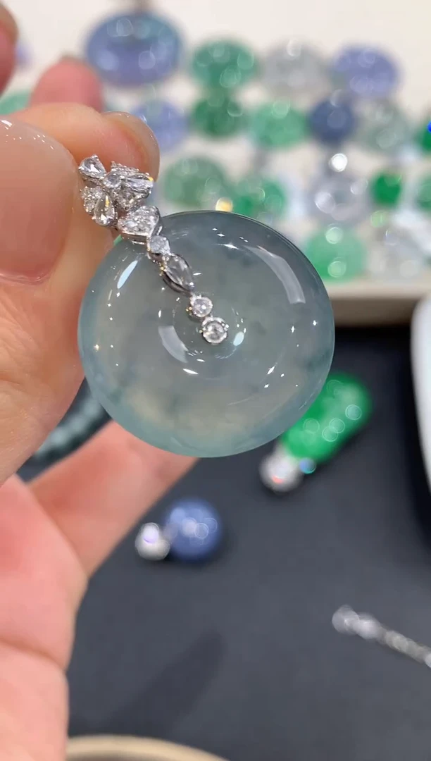 吊坠(不含链)18K金镶嵌翡翠a76