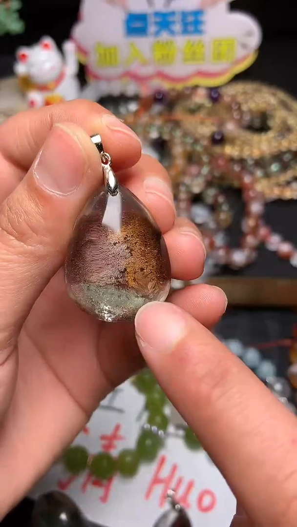 【闪购商品】水晶吊坠(赠链)未镶嵌35