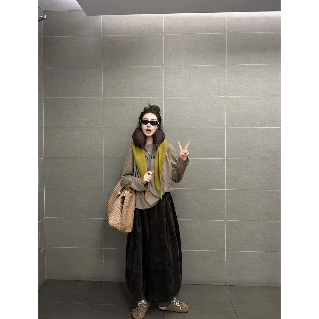 极简百搭印花T恤舒适亲肤上衣+ 慵懒感灯芯绒阔腿八分裤女 9500#