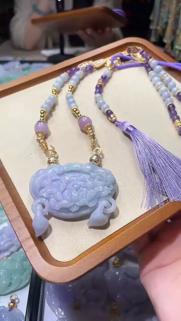 【闪购商品】翡翠颈饰未镶嵌吊坠