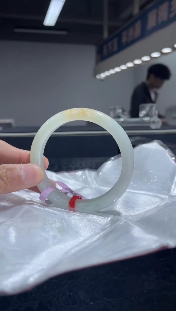 未镶嵌手镯翡翠7