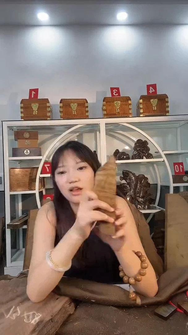 廿金丝楠木原料木材