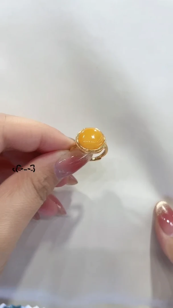 银S925镶嵌蜜蜡戒指3