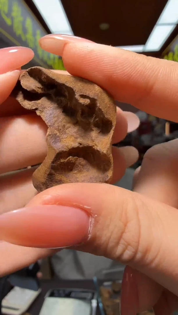 沉香吊坠133号香港多样性发一