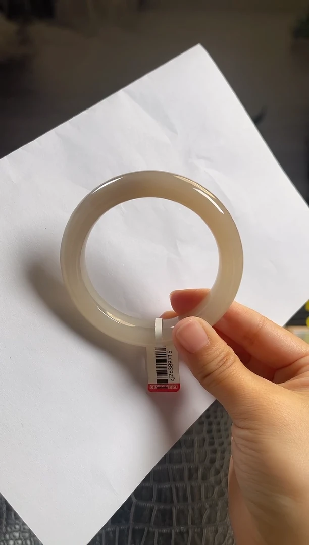 未镶嵌手镯和田玉57圈口9715