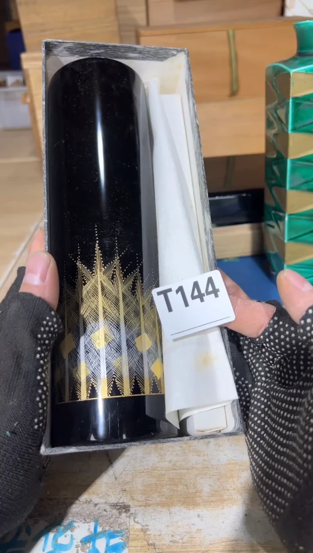 新瓷*坊直播定闪专用链接