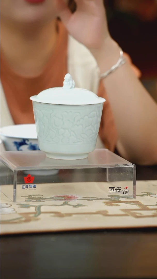 1个正价4.5英寸宋器汤盅（套）