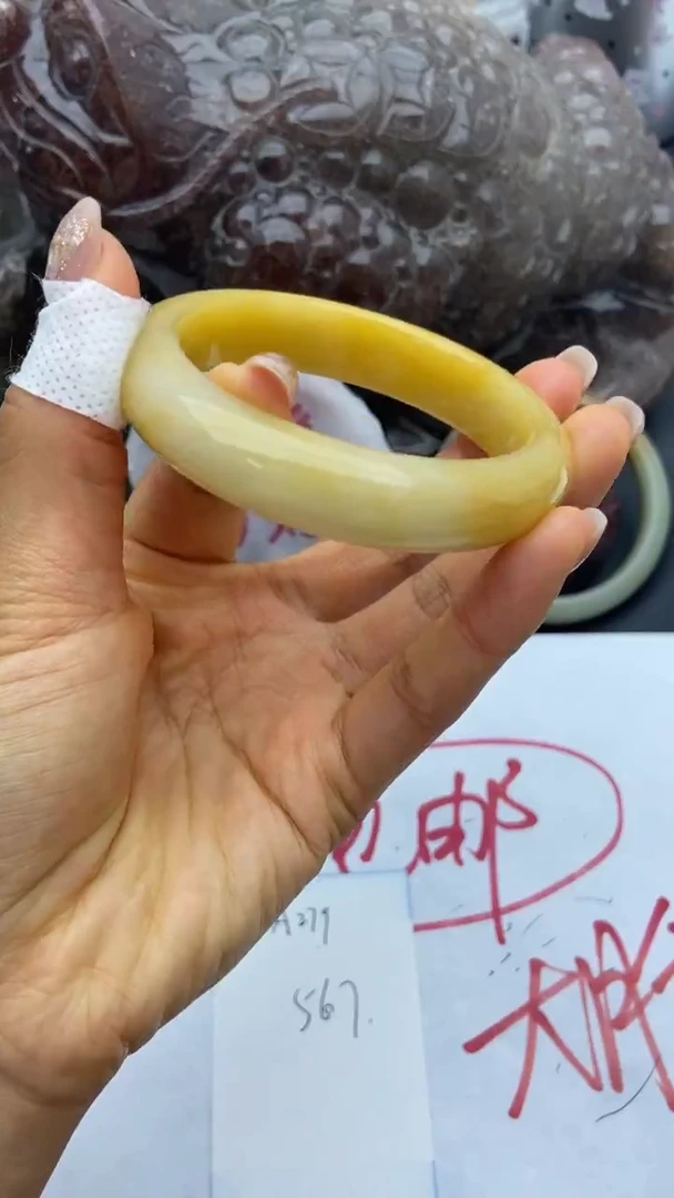 未镶嵌手镯石英质玉A279+56/57