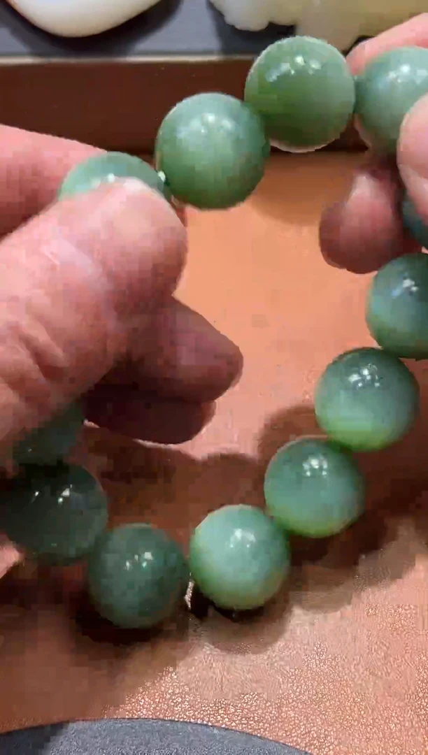 未镶嵌和田玉把件金****宝和田玉