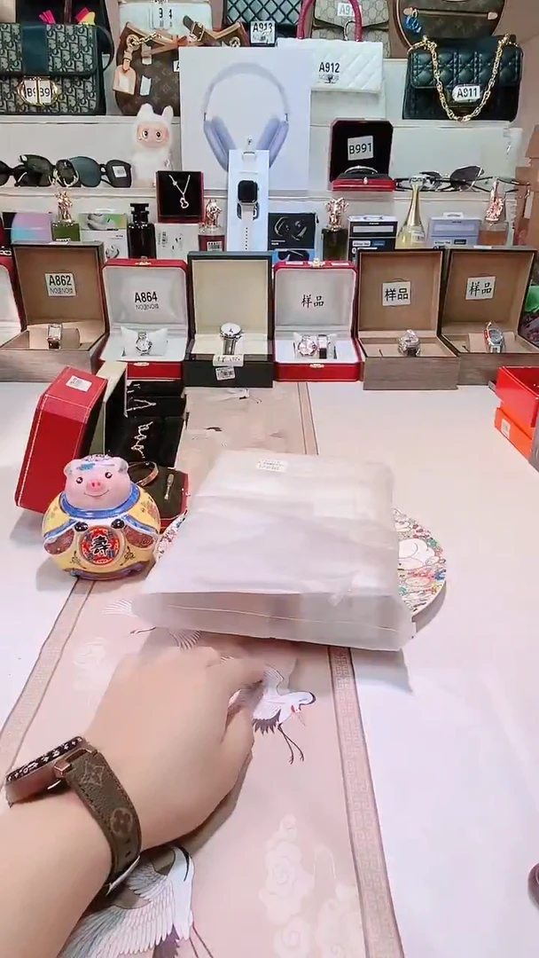 瓷片瓷器 库房到期 全部地板价@@1