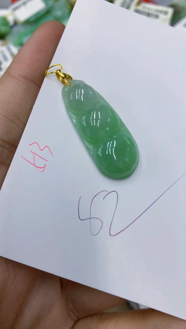 颈饰未镶嵌翡翠111111111111