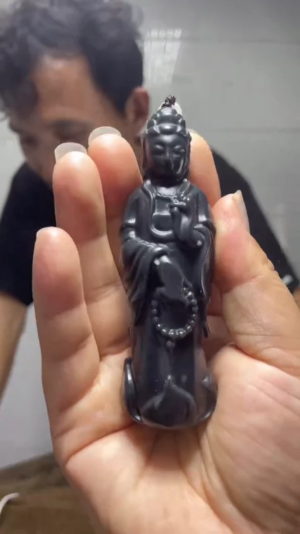 和田玉未镶嵌把件1