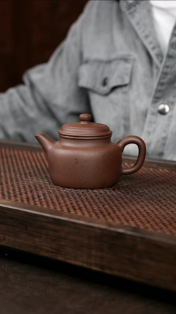 茶壶紫砂紫泥剑流德钟