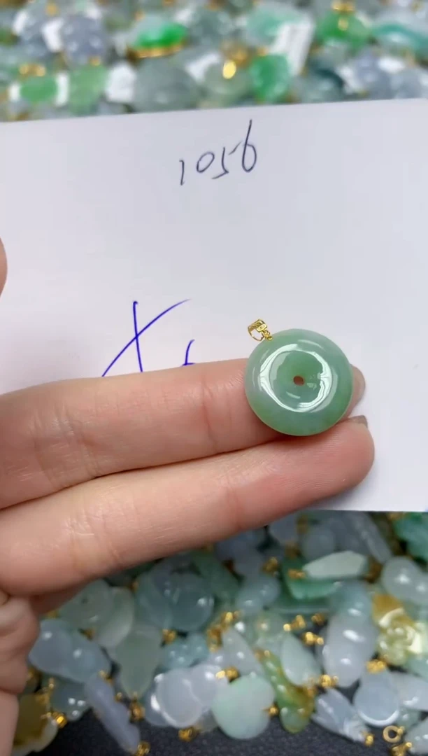 【闪购商品】翡翠颈饰18K金镶嵌 天然翡翠A货