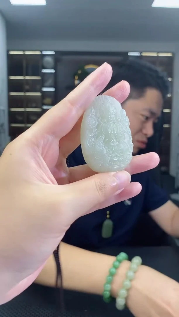 和田玉未镶嵌颈饰观音清货2